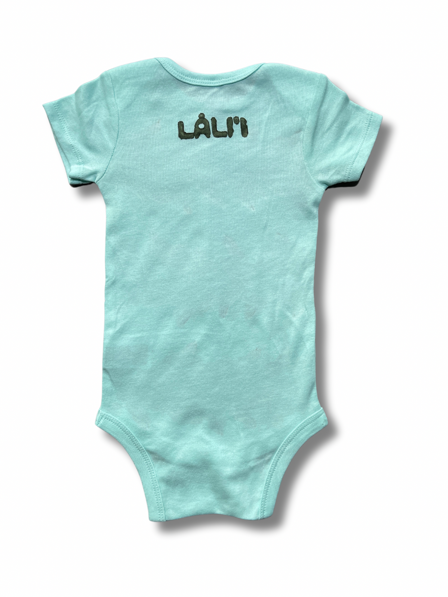 Pēpē Onesie