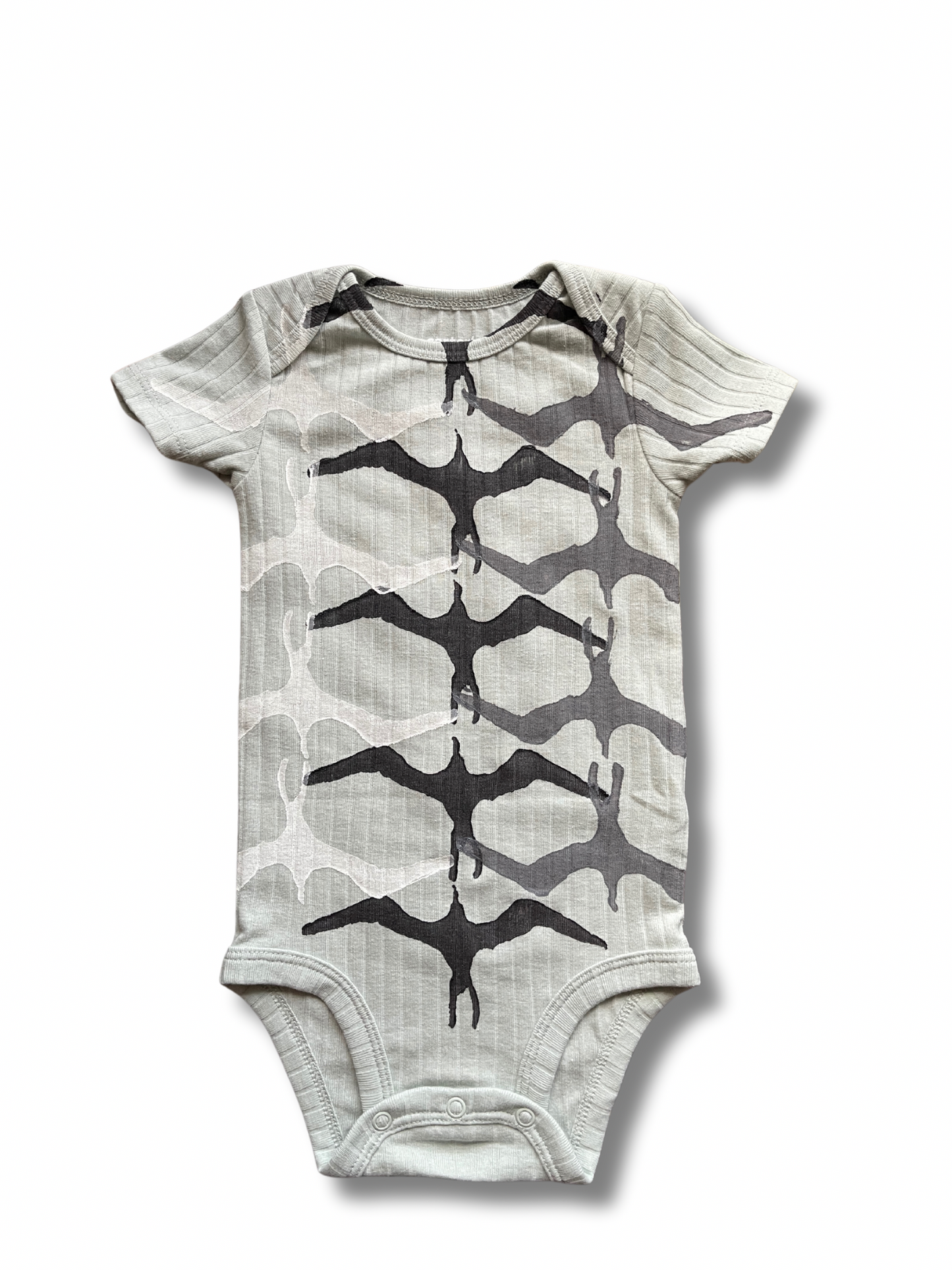 Pēpē Onesie