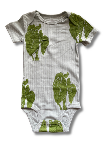 Pēpē Onesie