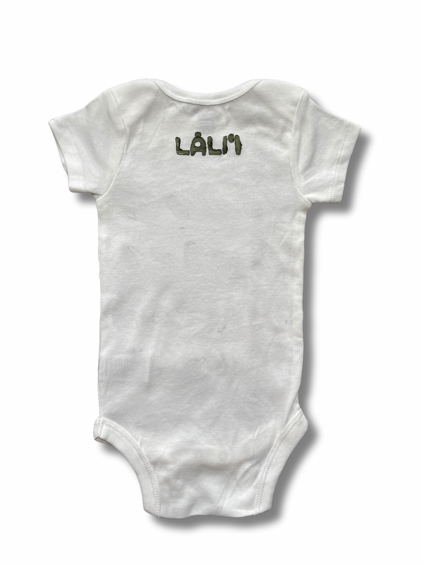 Pēpē Onesie